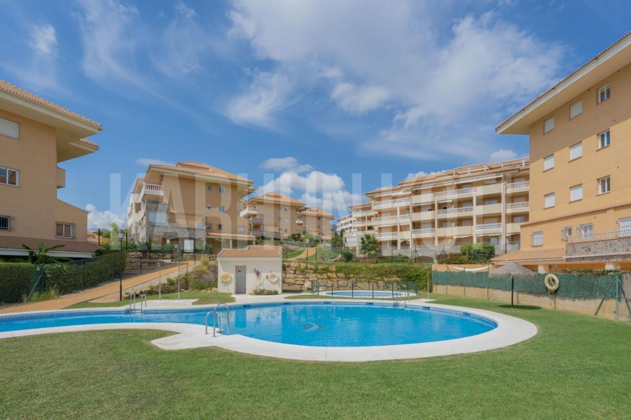 Апартаменты Apartamento Carvajal Фуэнхирола Экстерьер фото