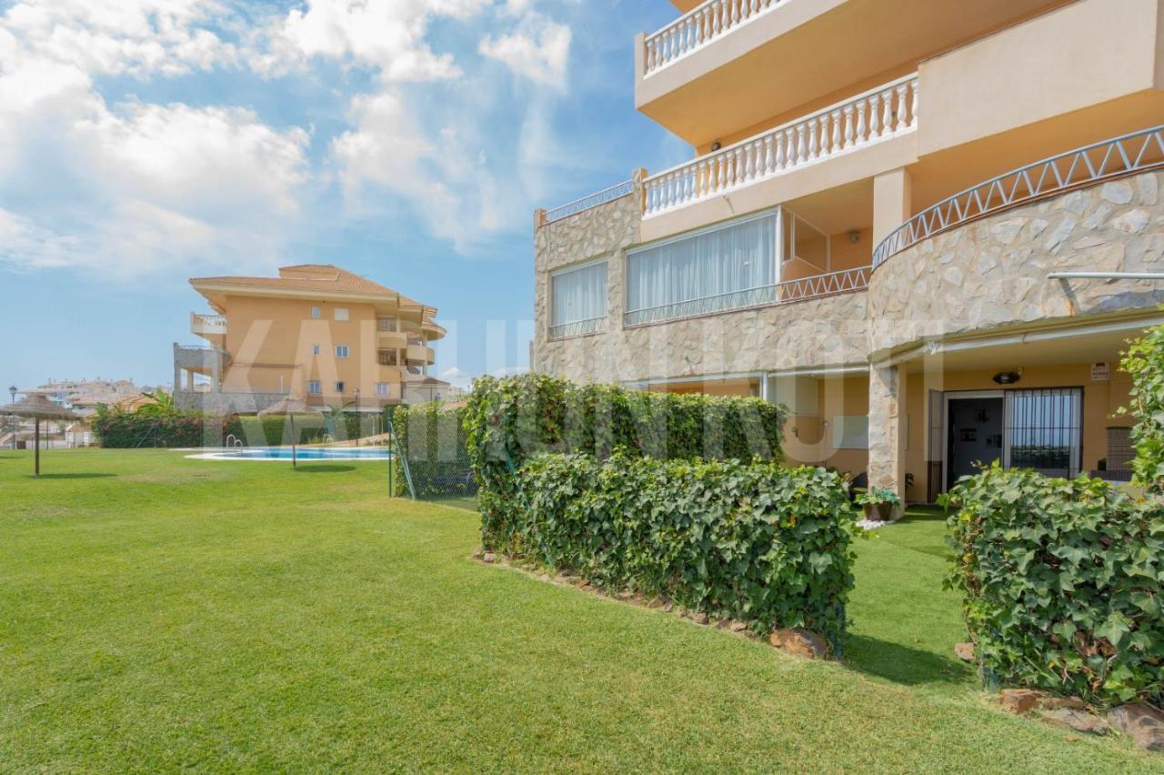Апартаменты Apartamento Carvajal Фуэнхирола Экстерьер фото