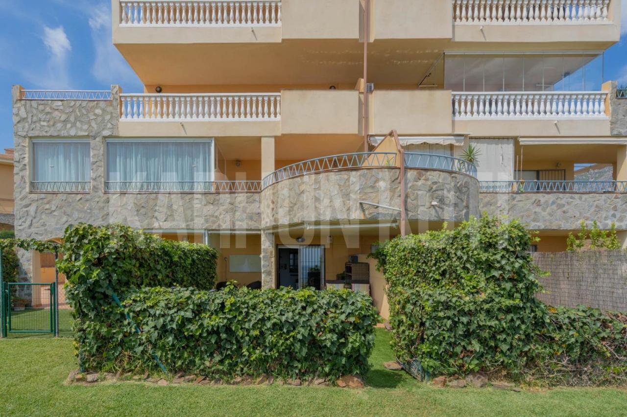 Апартаменты Apartamento Carvajal Фуэнхирола Экстерьер фото